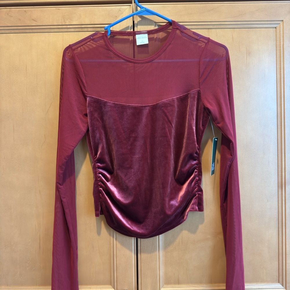 Women's Burgundy Long Sleeve Top